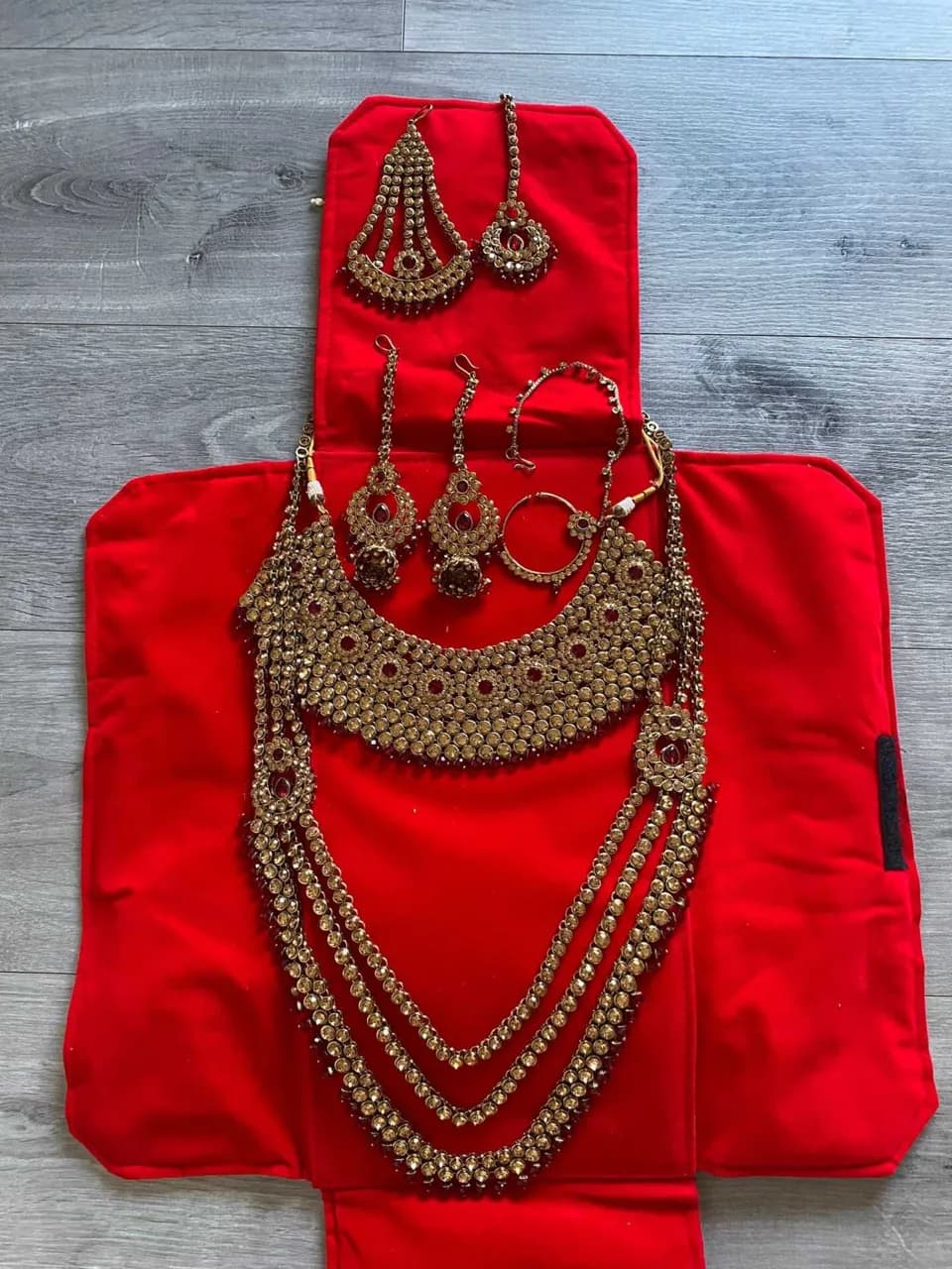 Full bridal jewellery set — image 1