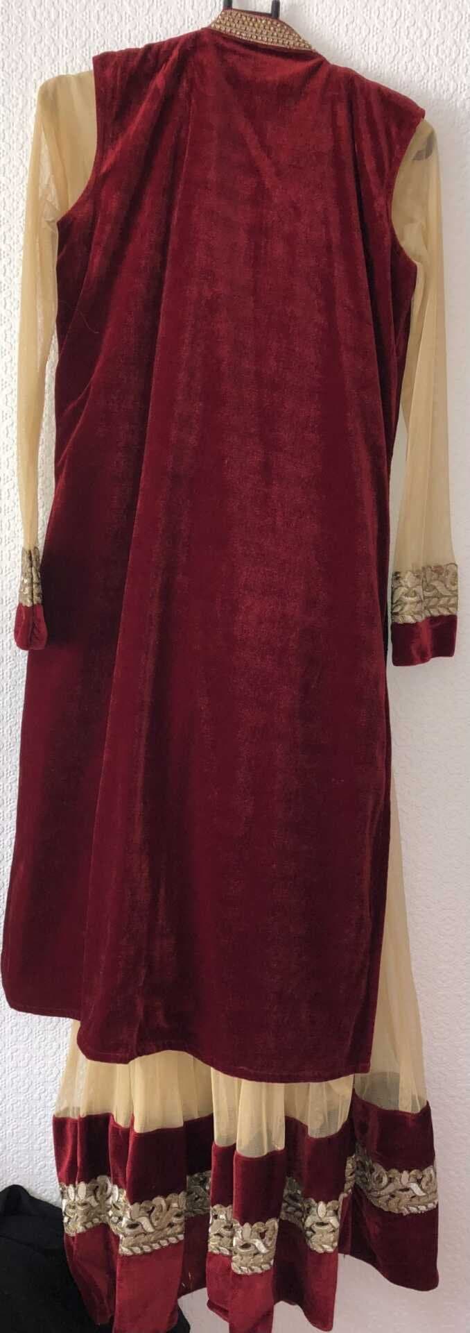 Party dress — image 1