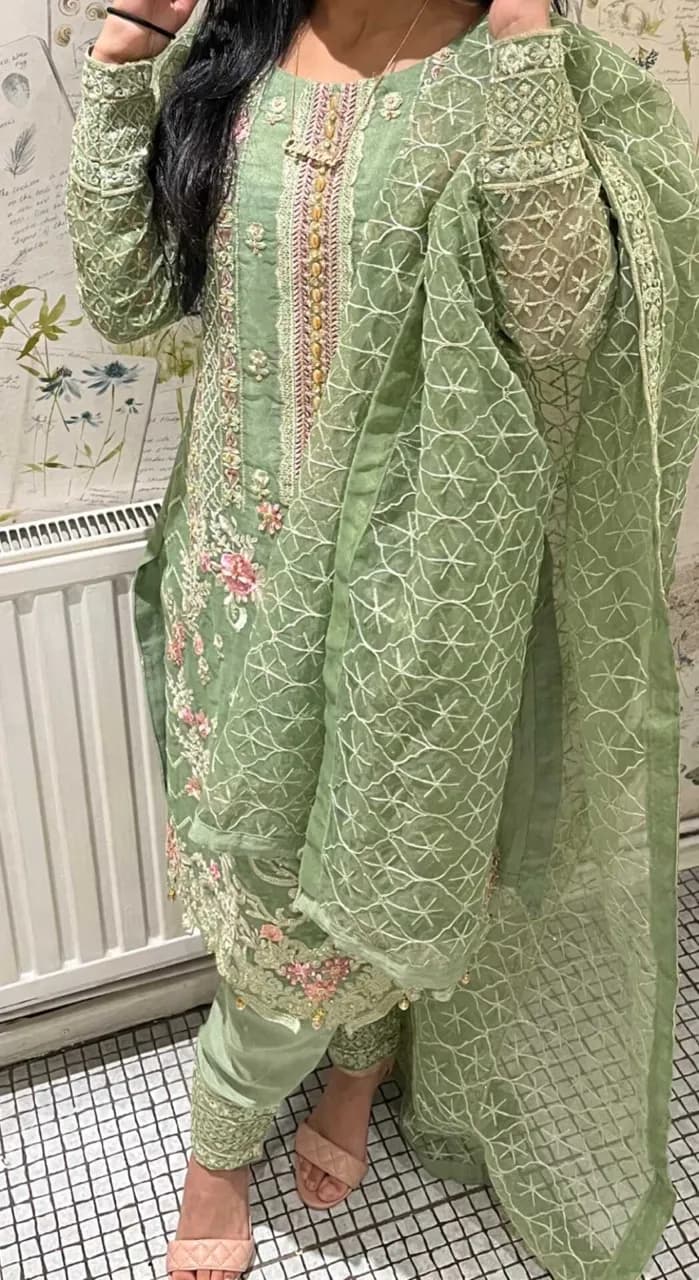 Gul Varun 3 peice suit — image 1