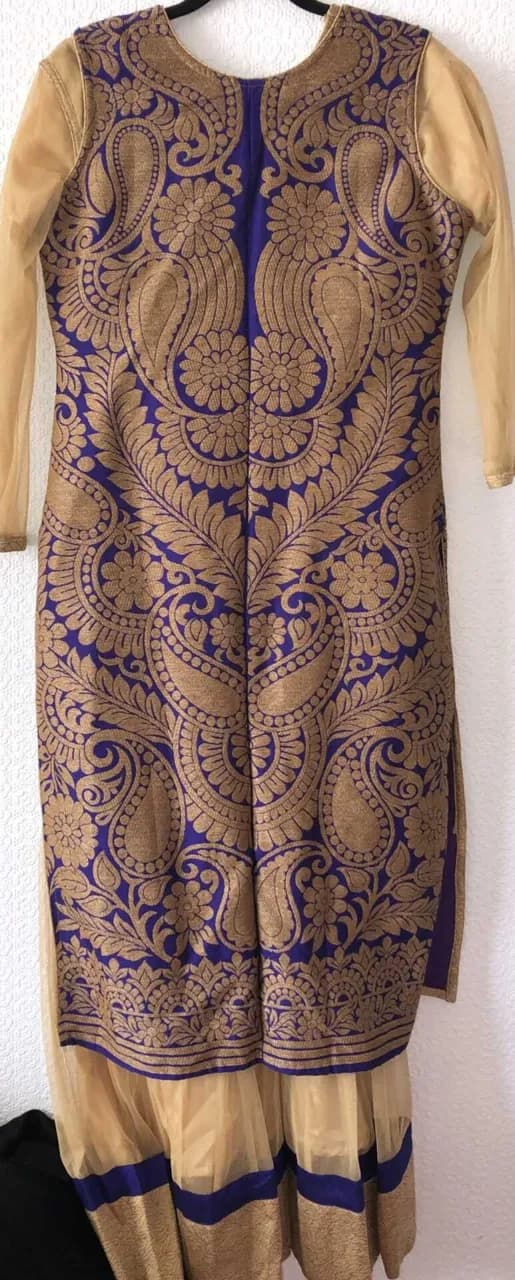 Party dress — image 1