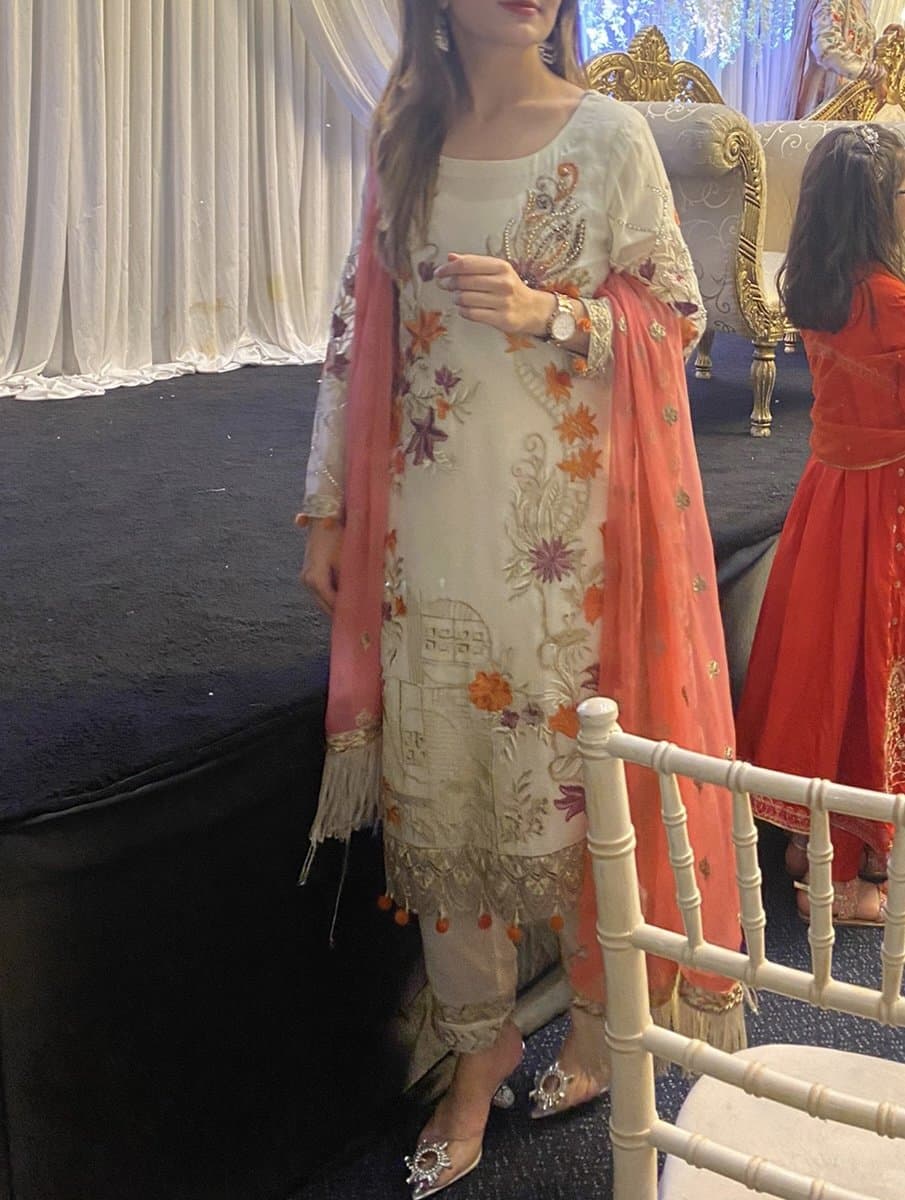 Serene outfit — image 1