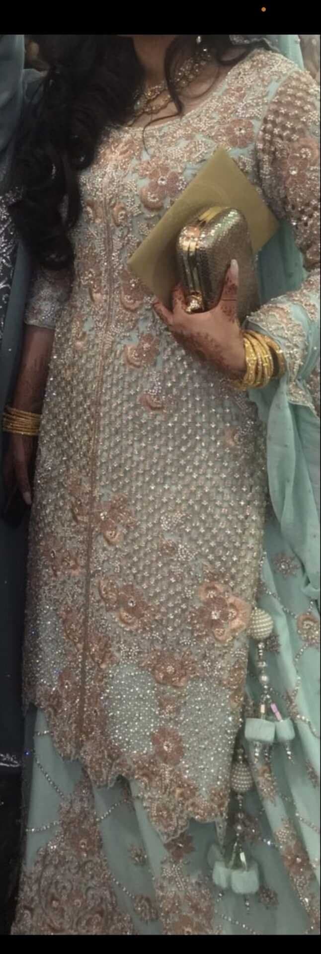 Bridal Faryal Makhdoom Hoor by Qasim with trail. — image 1
