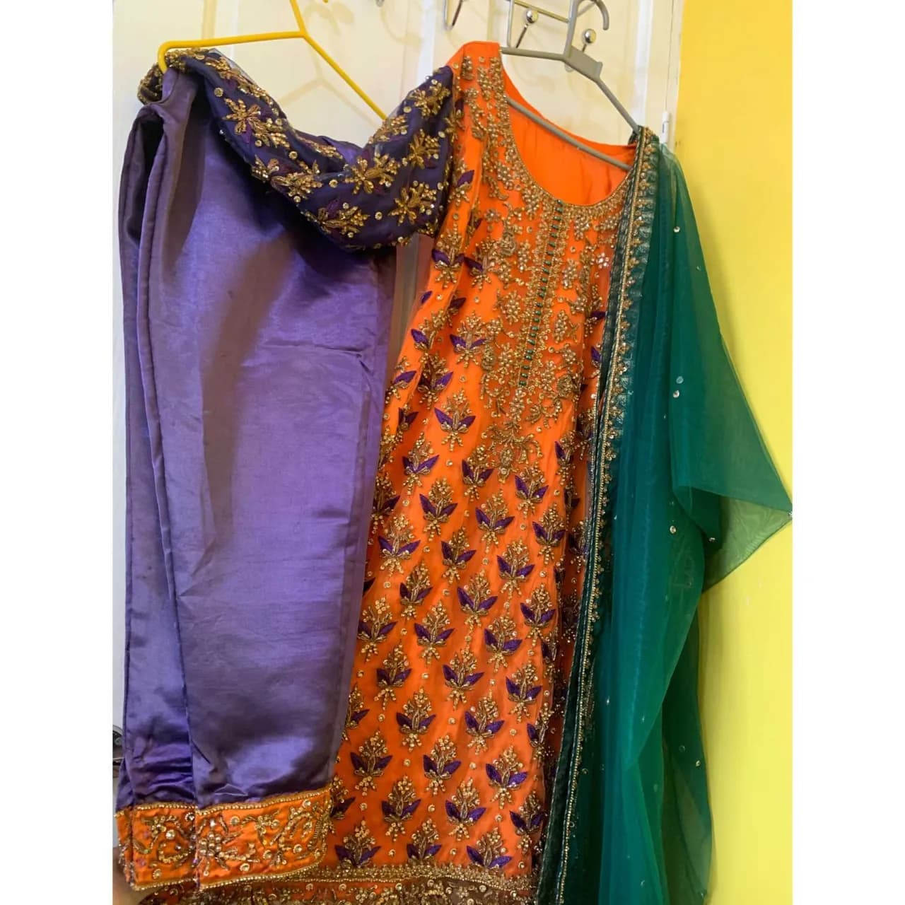 Partywear Heavy Suit size Small — image 1