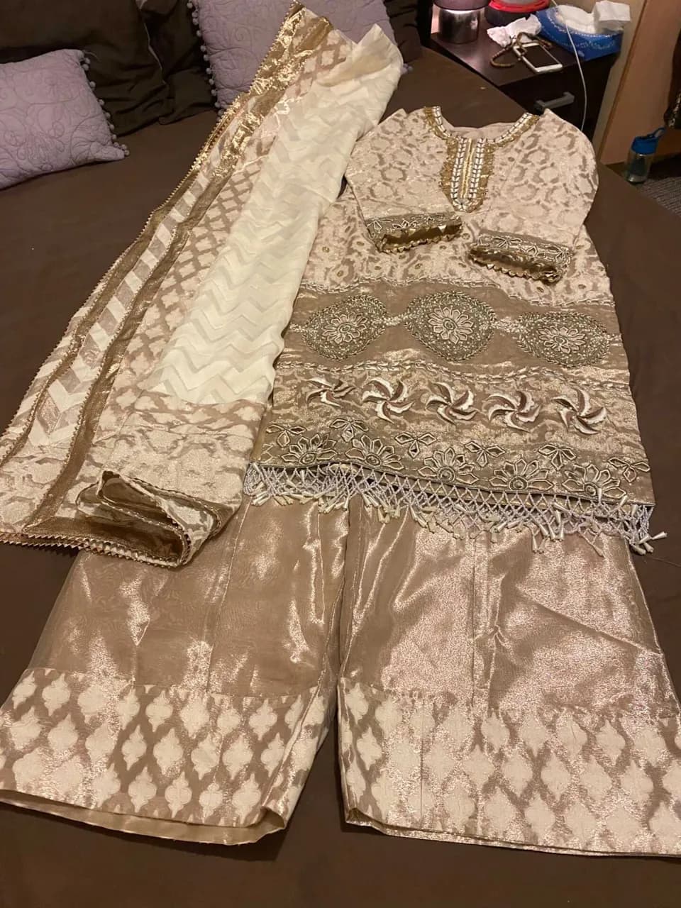 New Size medium organza material — image 1
