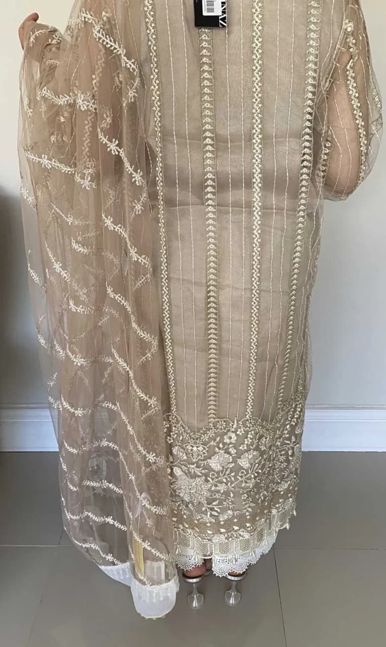 Sana Safinaz Ready to Wear