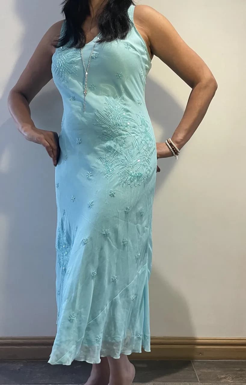 Long dress — image 1