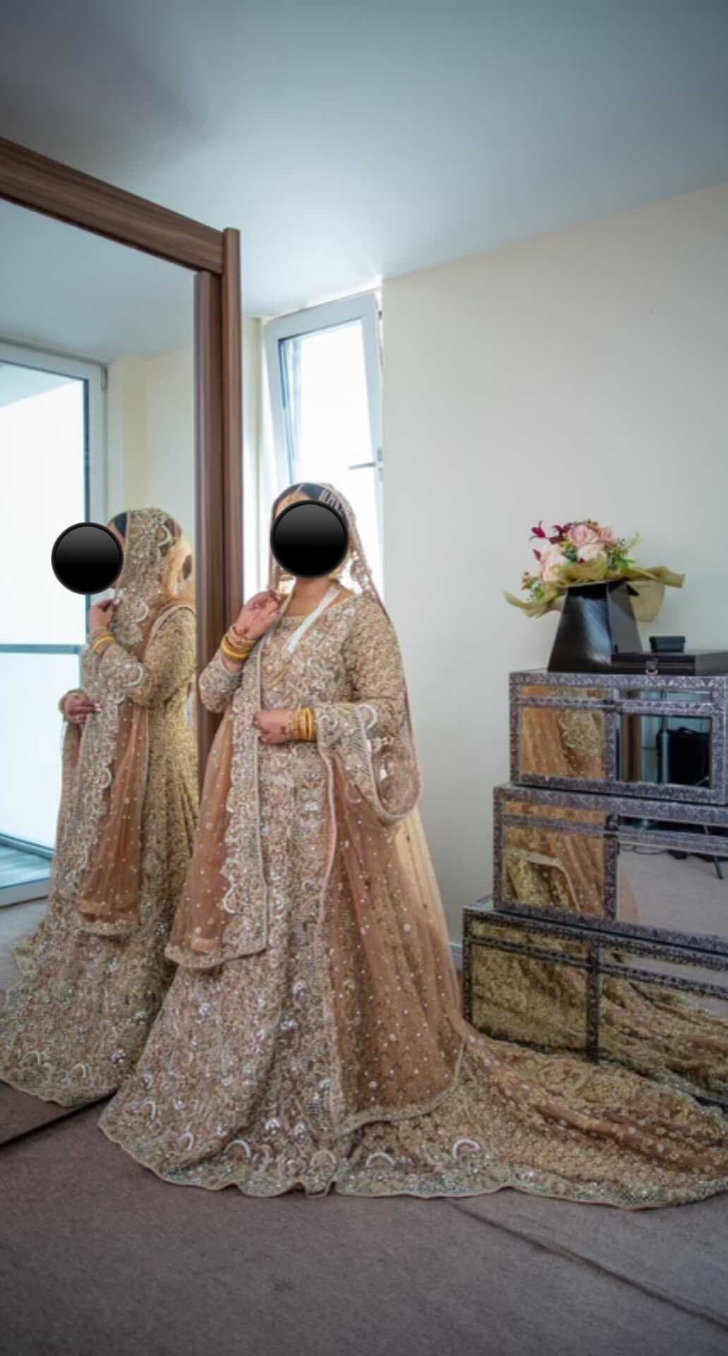 Asian Bridal Wedding Outfit — image 1