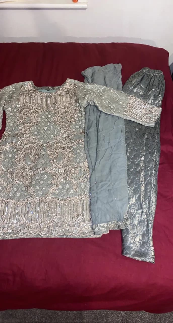 Womens suit — image 1