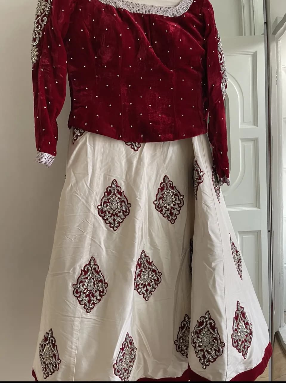 Chiffons (Green St) Bridesmaid Lengha And Blouse Size 8-10 — image 1