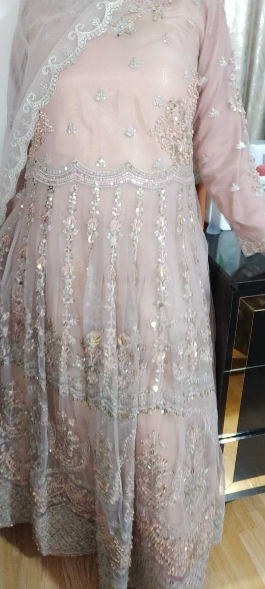 Heavy fancy maxi dress wedding — image 1
