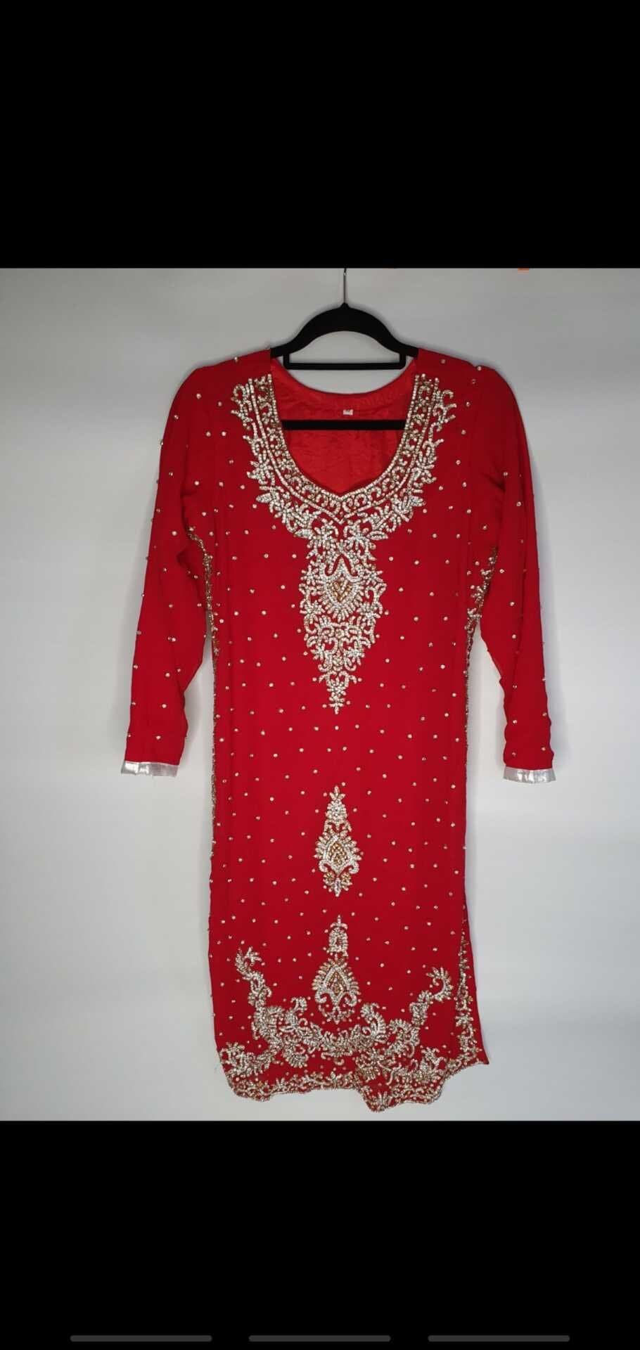 Red shalwar kameez with diamante embroidery — image 1