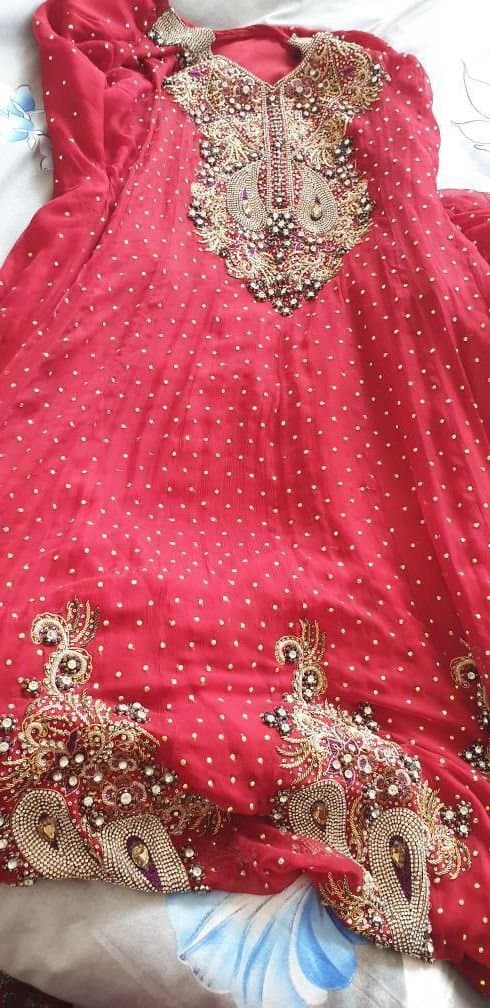 Bridal Frock large x large red — image 1