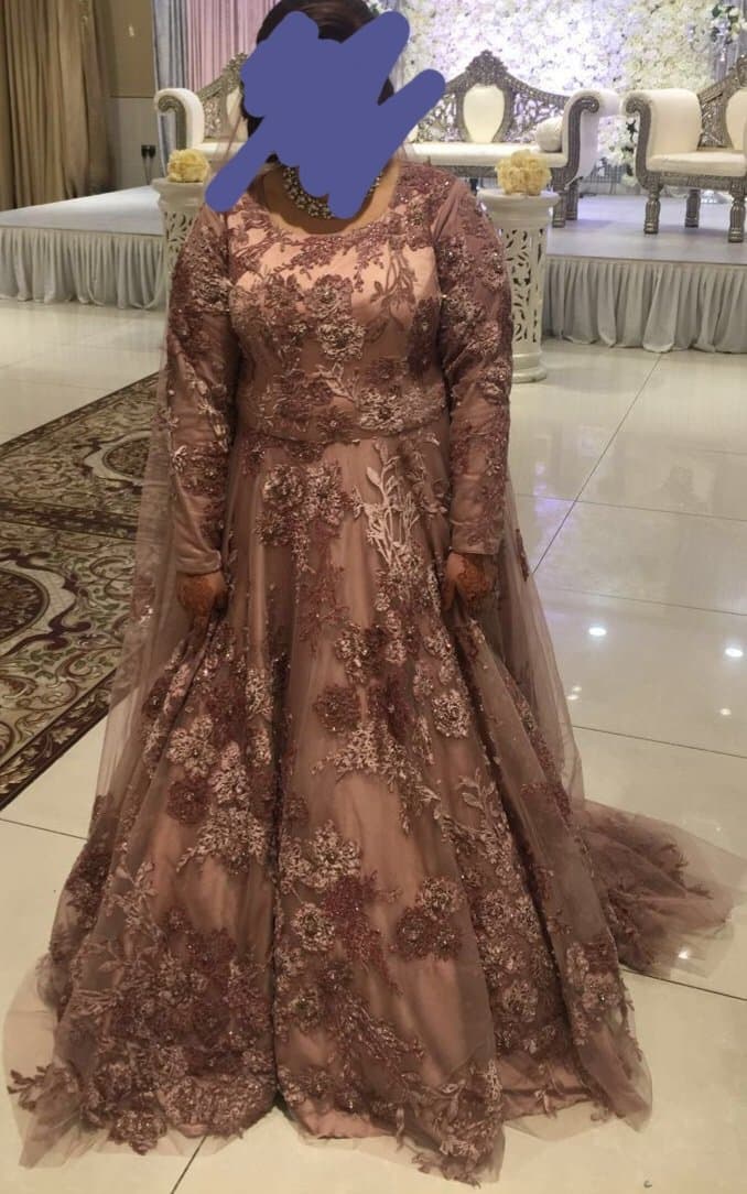 Wedding gown — image 1