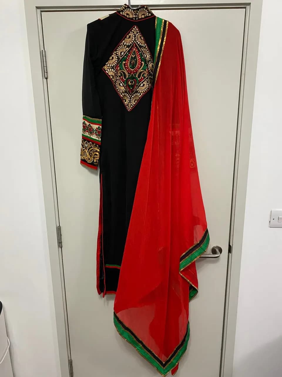 Black Pakistani style long kamees — image 1