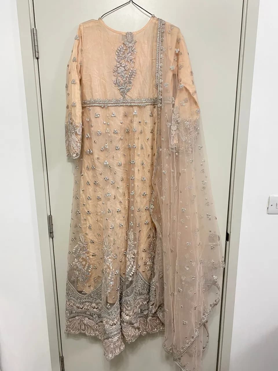 Peach and silver long dress from Lubnas — image 1