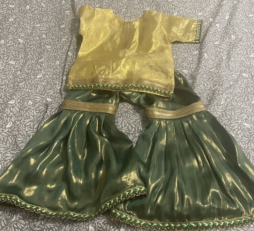 Beautiful baby girl suit — image 1