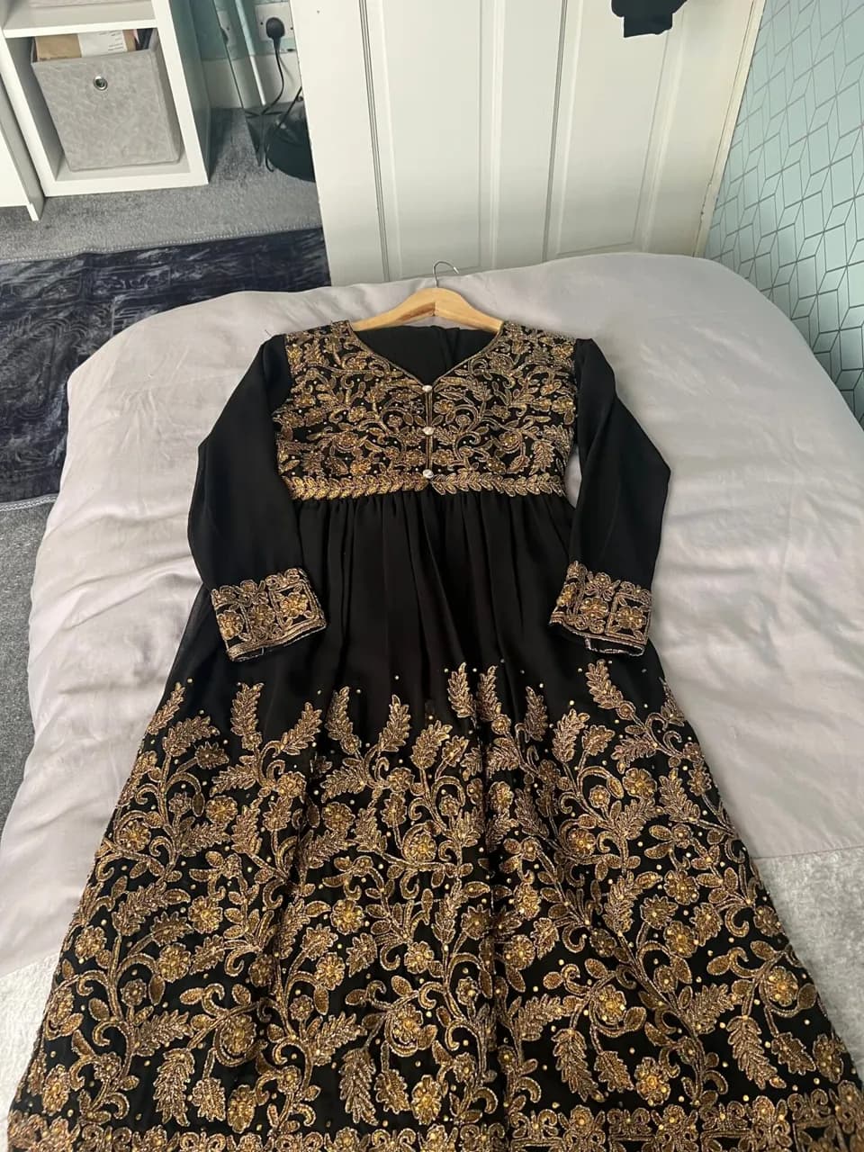 black and gold shalwar kameez — image 1