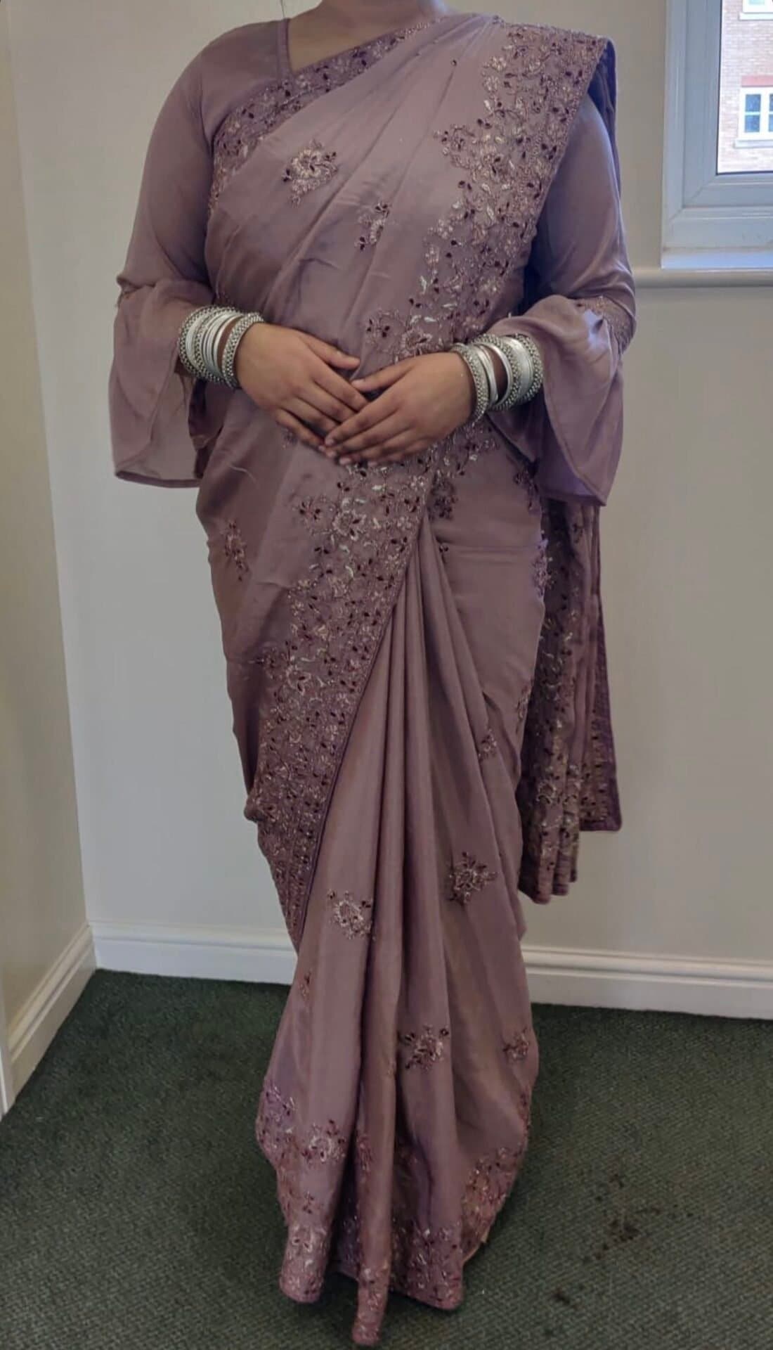 Mauve saree — image 1
