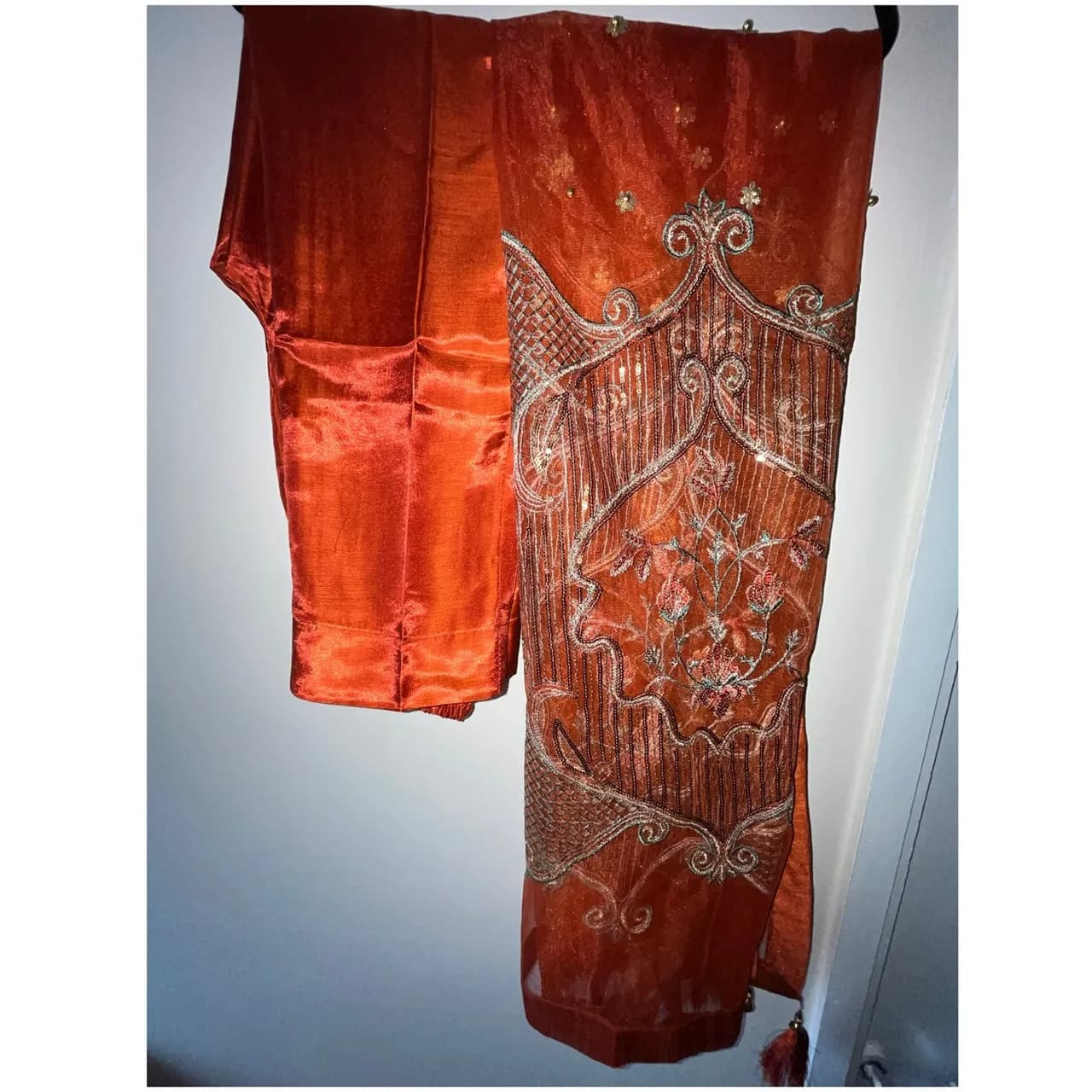 Orange 3 piece suit — image 1