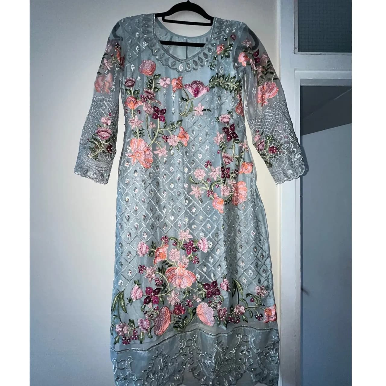 Blue - 3 piece suit — image 1