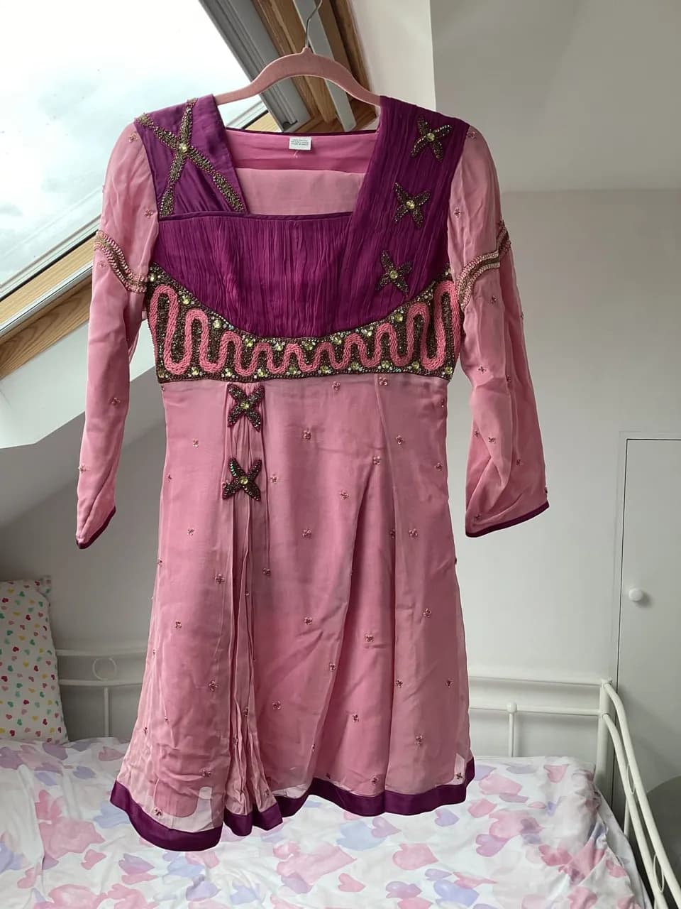 Gorgeous rose pink & purple Asian suit — image 1