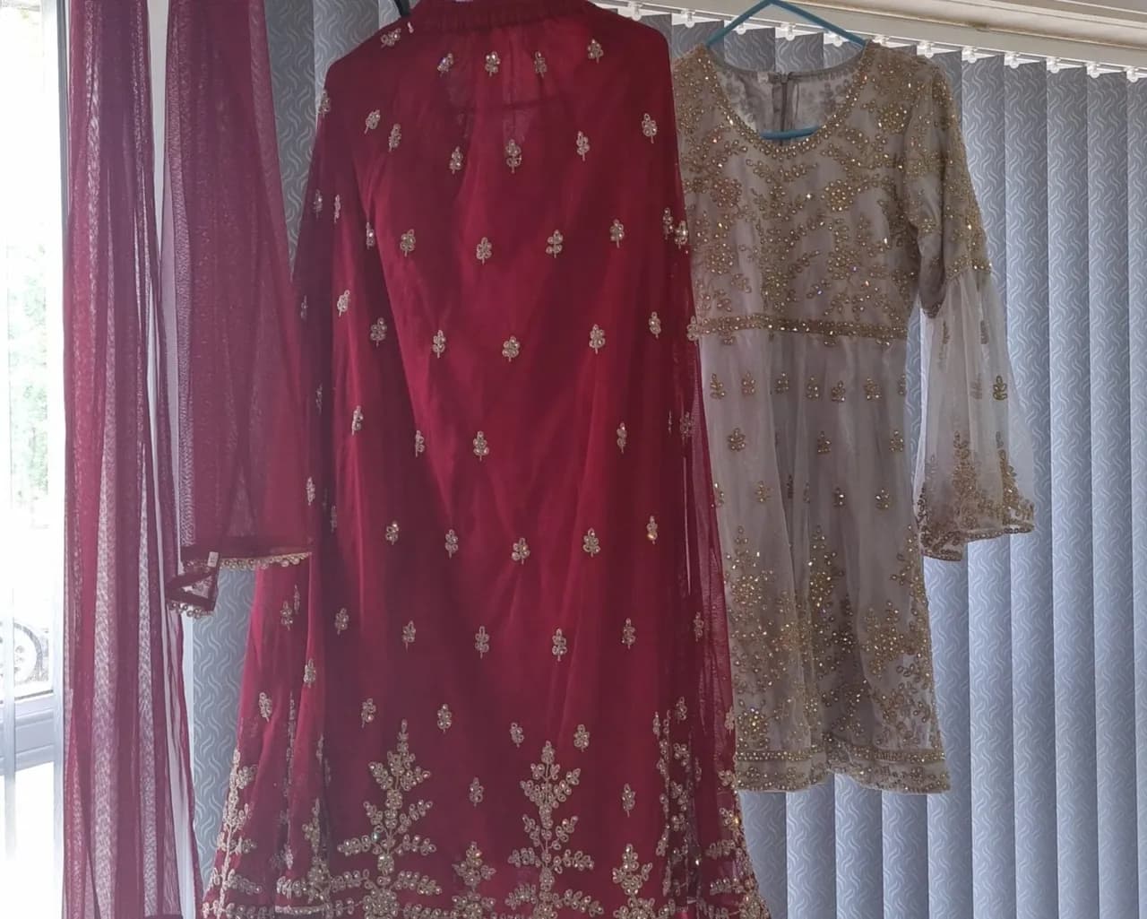 lenga suit — image 1