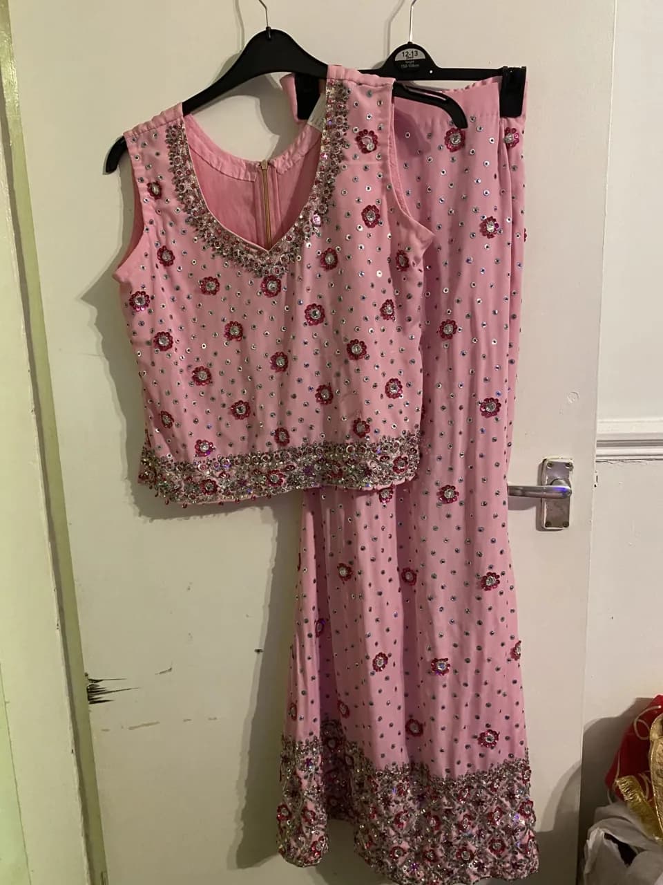 Sleeveless Pink lehnga — image 1