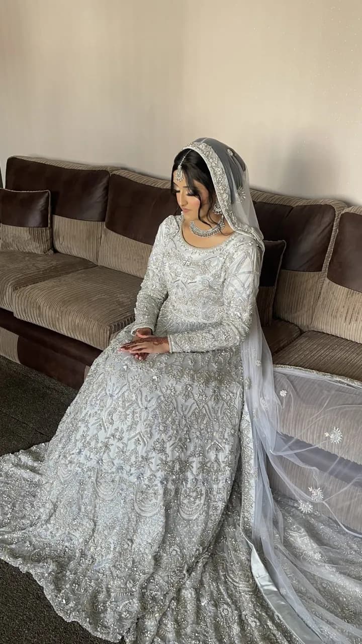 Asian Bridal Wedding Dress — image 1