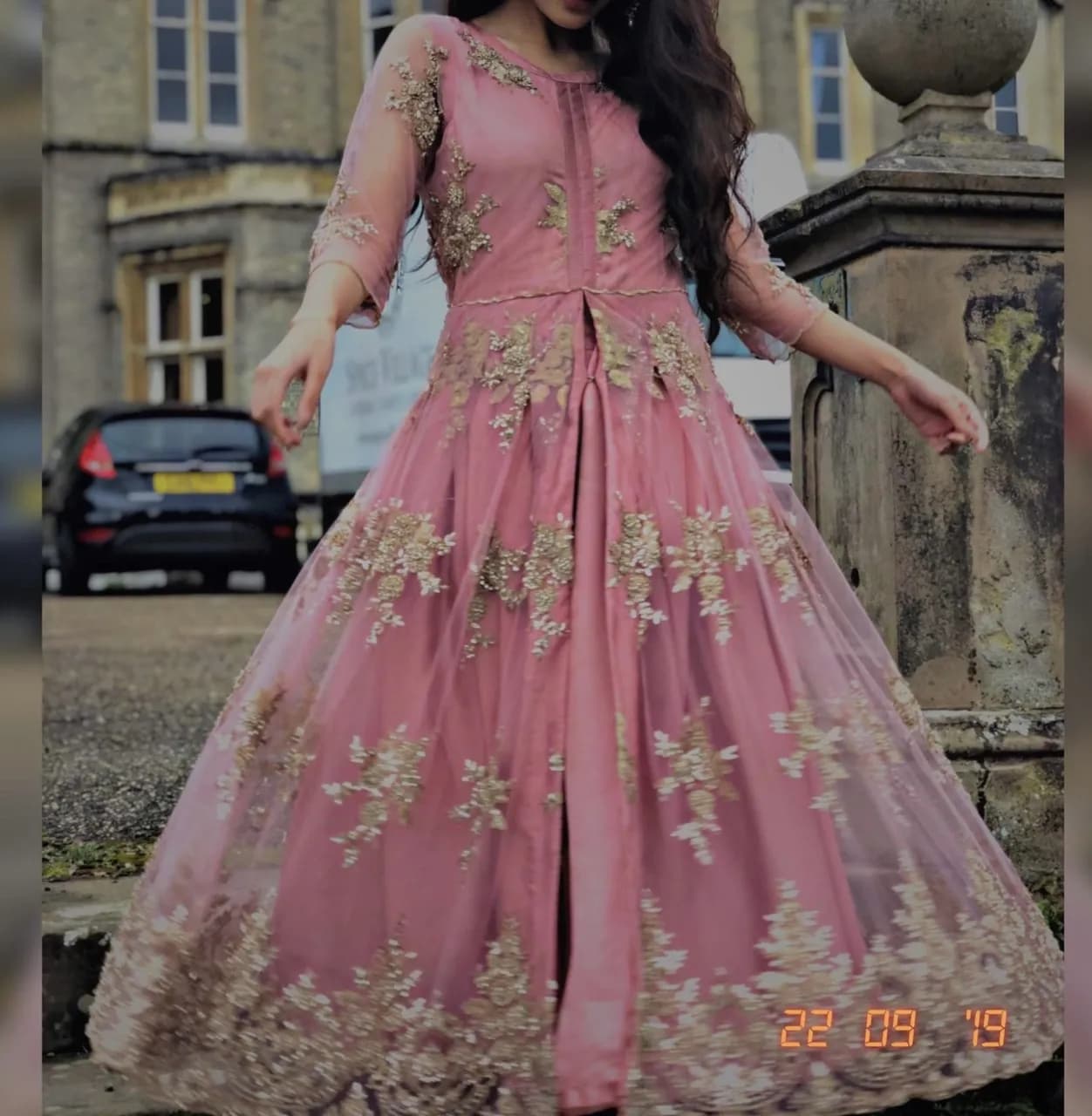 pink dress — image 1
