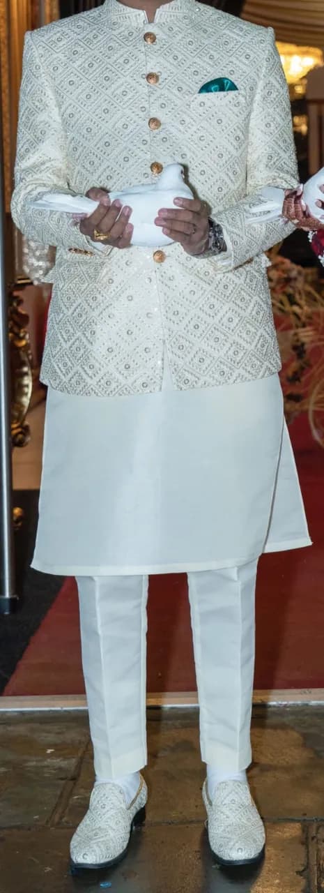 Men’s Nikkah Outfit Gold & Cream — image 1