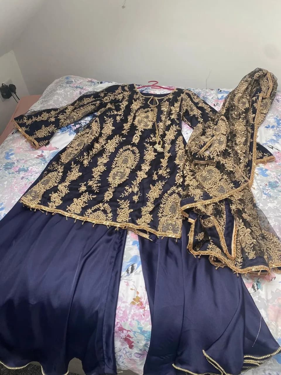 Pakistani dress — image 1