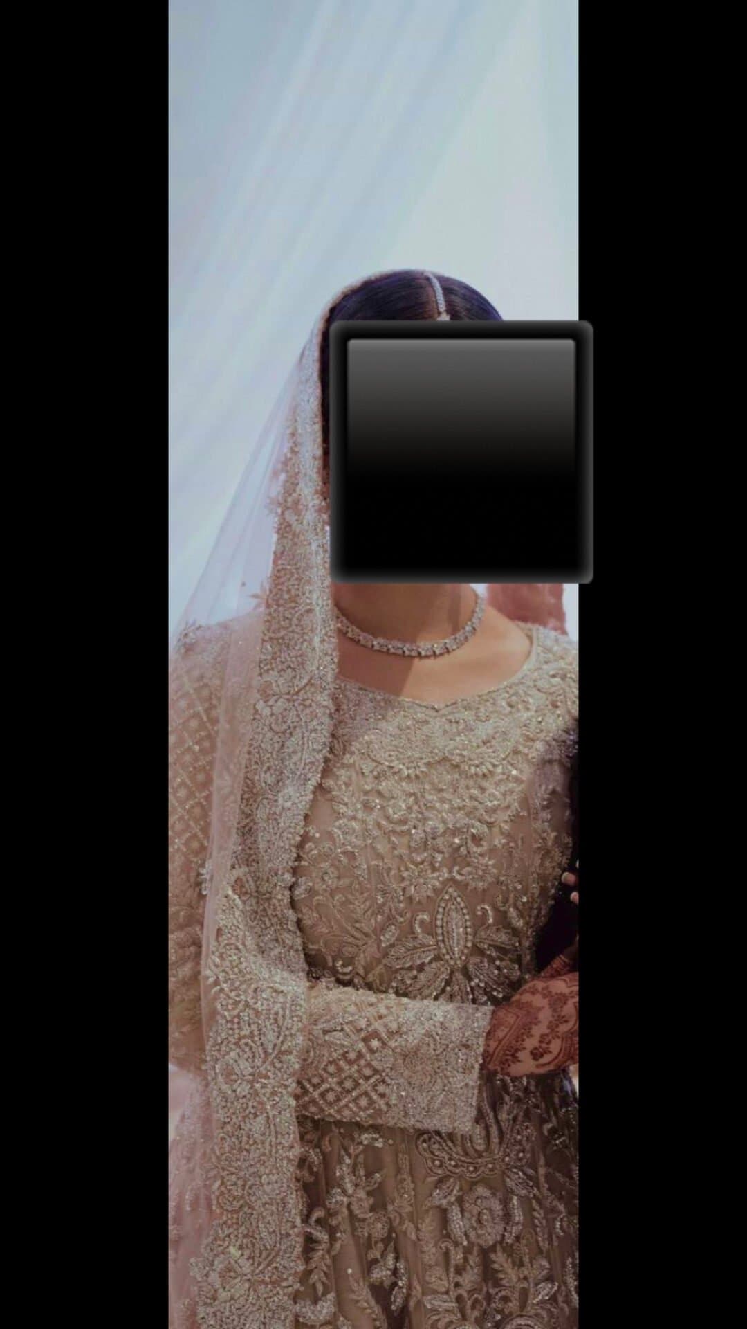 Bridal double layered gown with veil — image 1