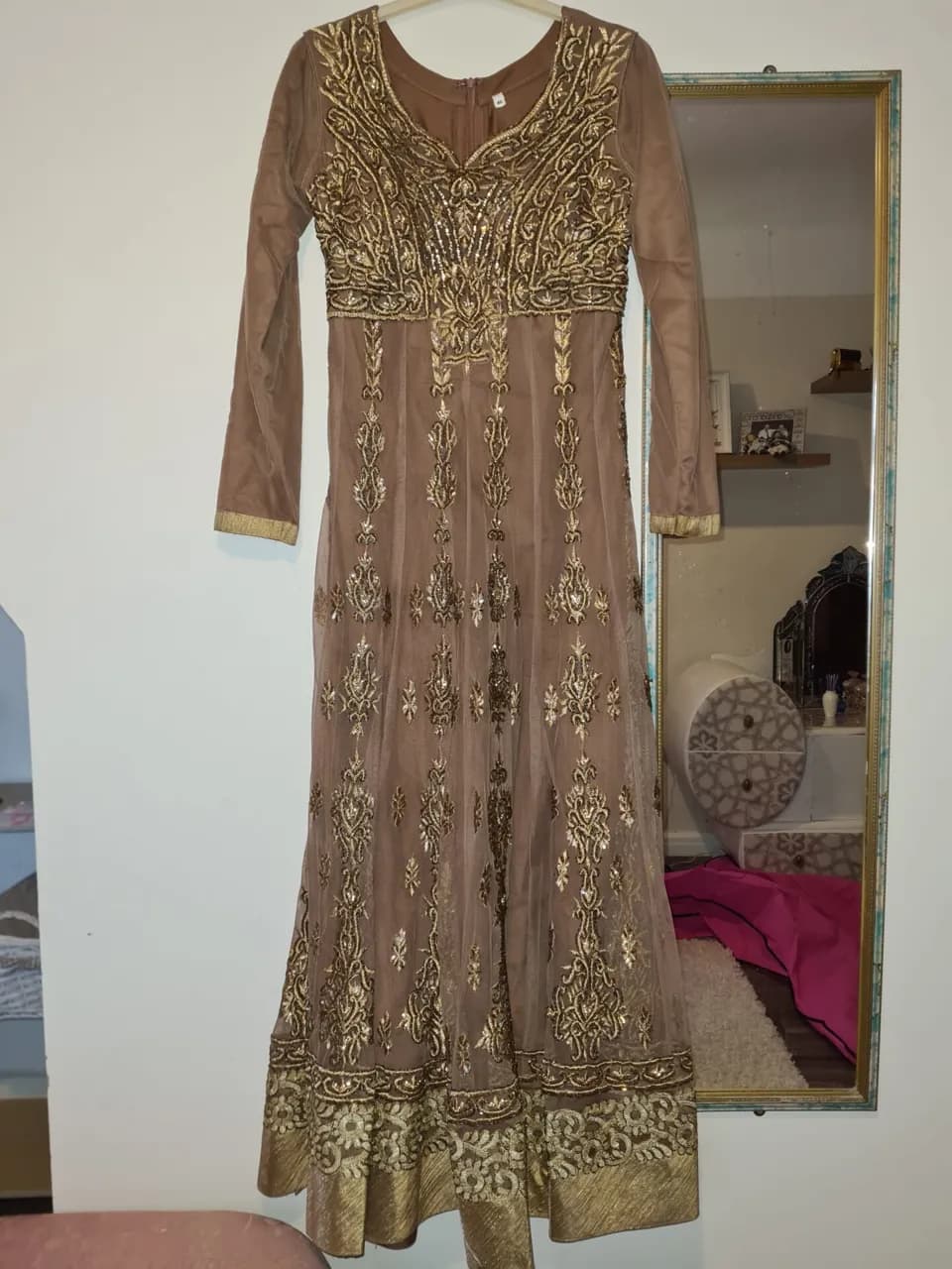 Beautiful Asian party wear — image 1