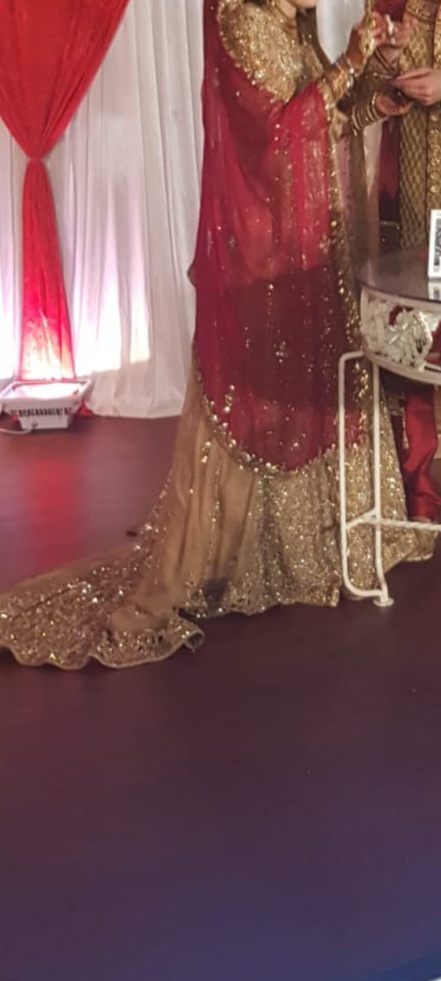 Bridal dress — image 1