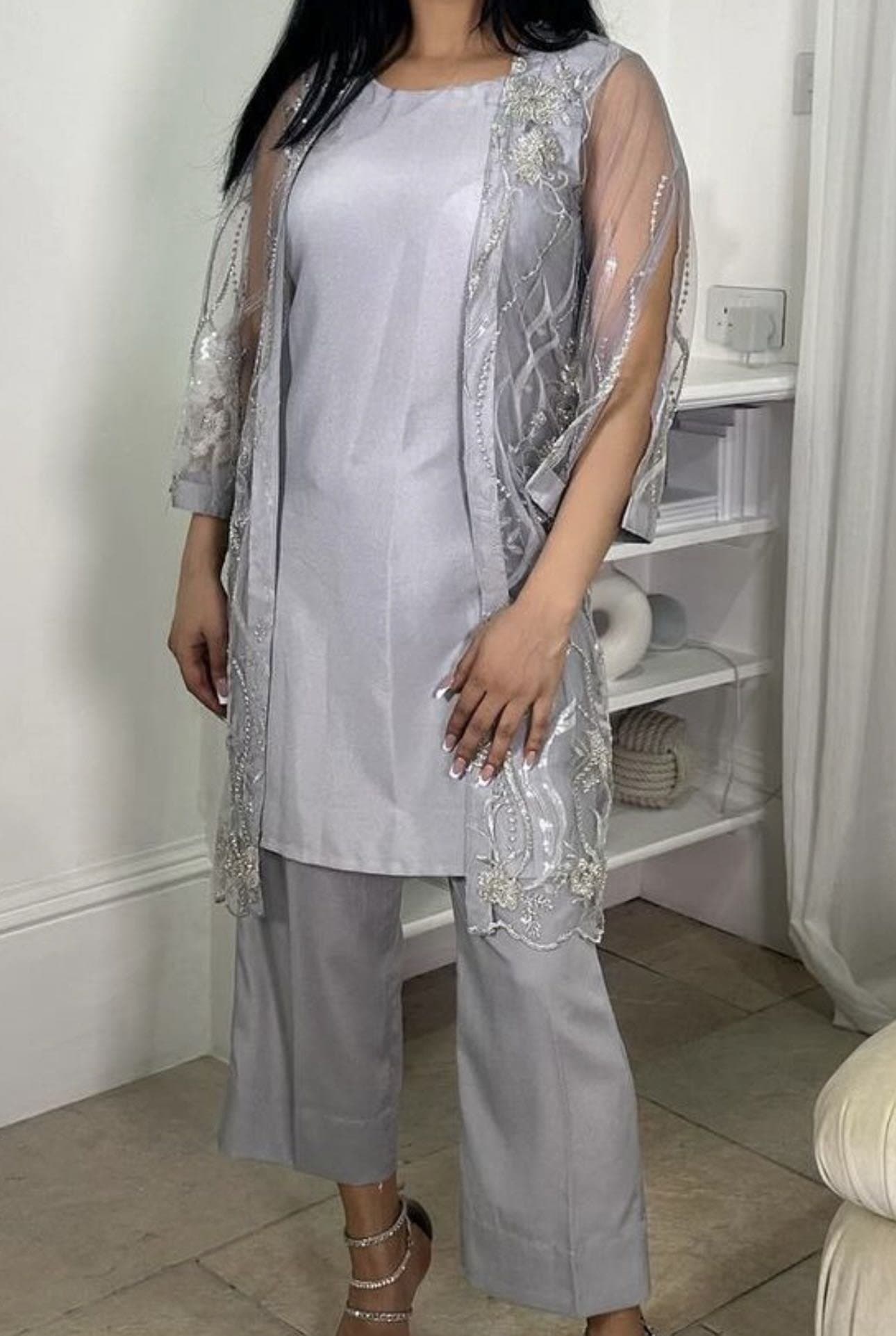 Grey readymade suit — image 1