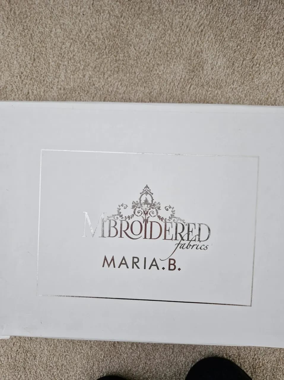Maria B mbroidered unstitched sari