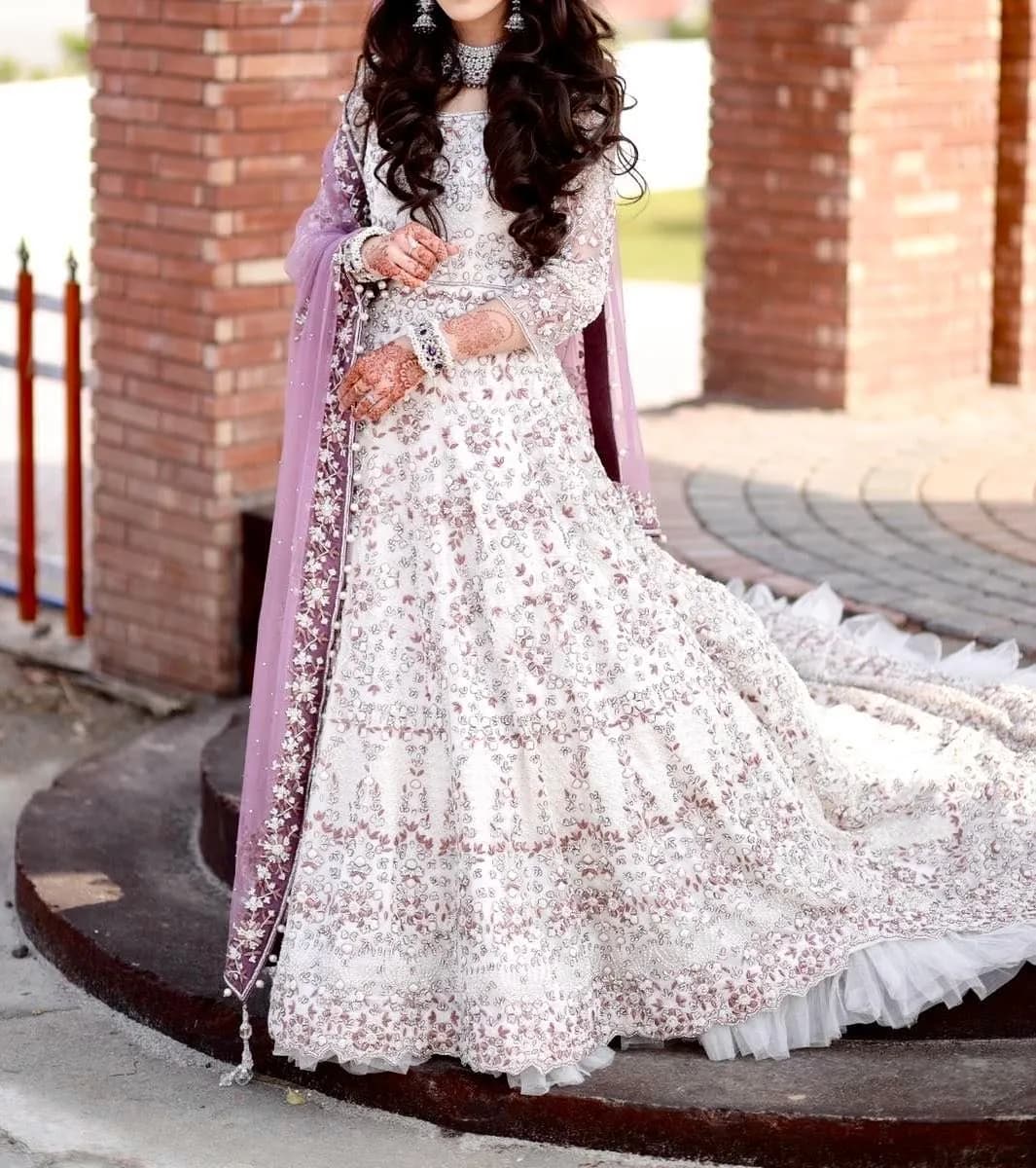 Bridal Dress — image 1