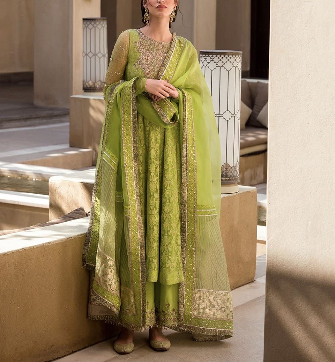 Faiza Saqlain — image 1
