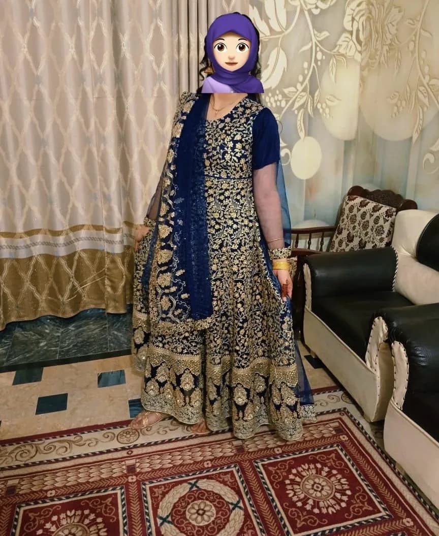 Ladies blue Asian party clothing — image 1