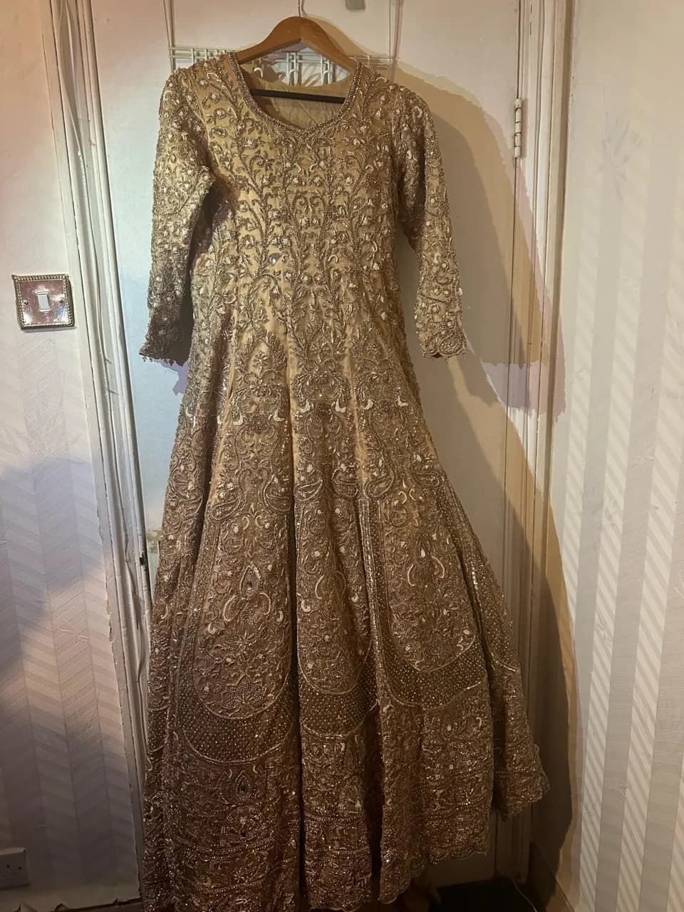 Mongas Gold Asian Bridal Dress — image 1