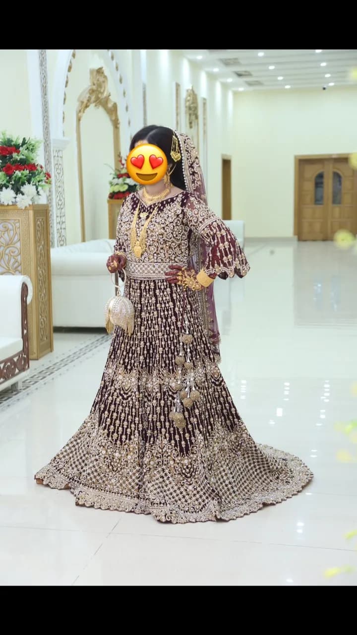 Indian heavy wedding lengha — image 1