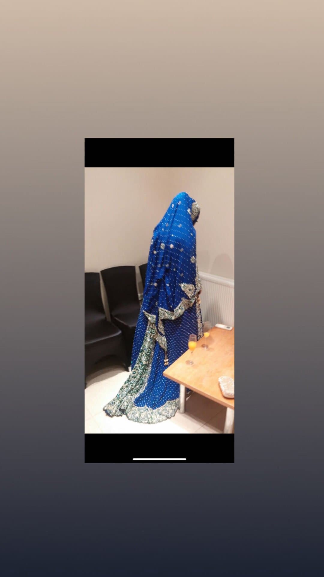 blue and green lehnga — image 1