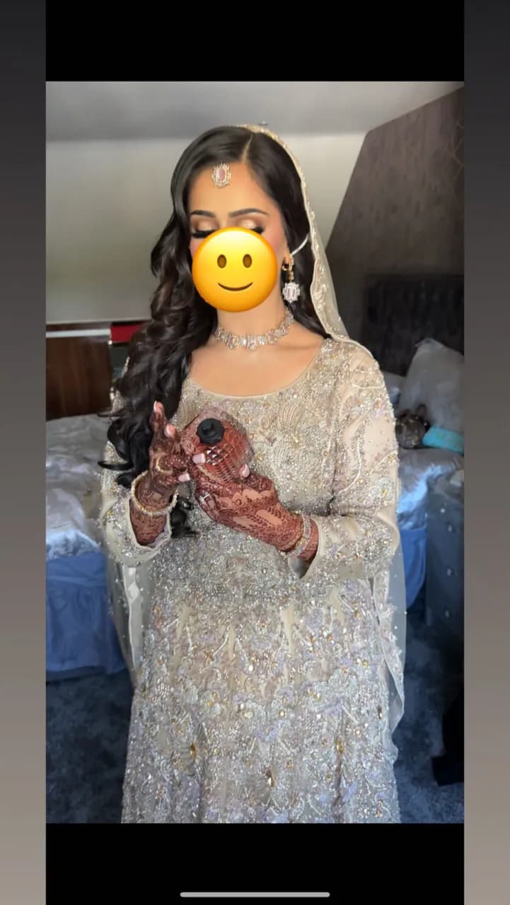 stunning bridal lenga — image 1