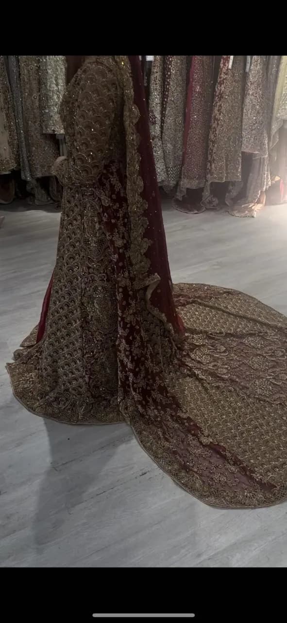BRAND NEW TEHXEEB BRIDAL LEHENGA — image 1
