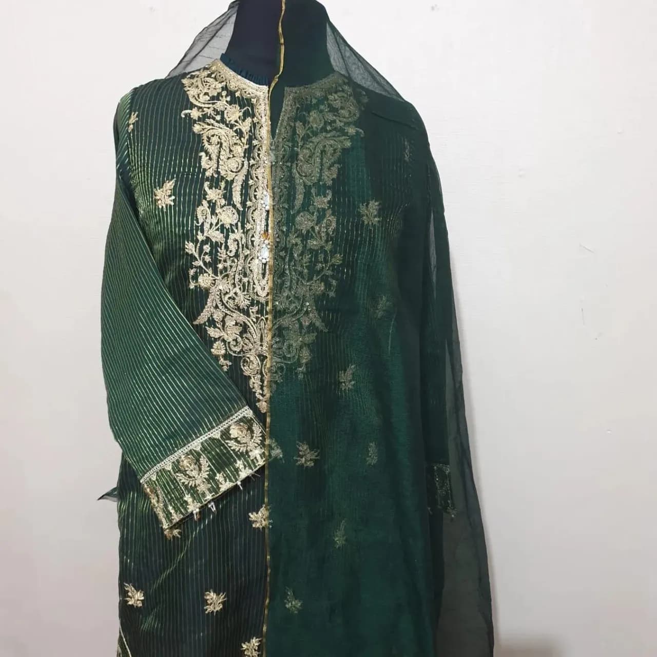 Three piece organza — image 1