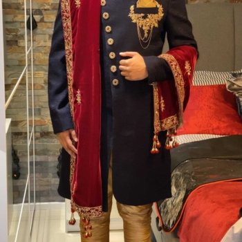 BRAND NEW Navy and gold sherwani with red dupatta