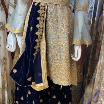 BRAND NEW size XL sky blue and navy shalara