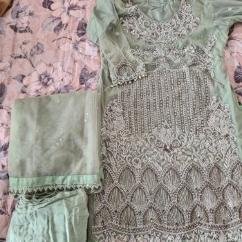 Pakistani party wear