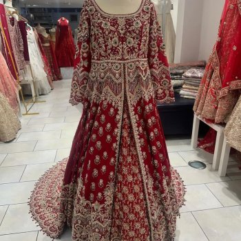 Bridal lehnga (Never Worn)