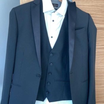 Mens suit